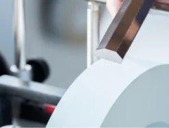 TORMEK - SJ-250 Tormek Japanese Waterstone -Scheppach TORMEK Meule japonaise SJ250 TORMSJ250 2